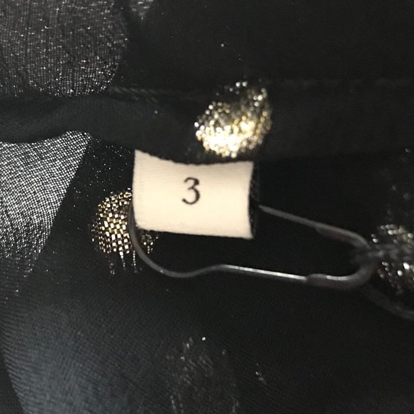 ⚡️SOLD ON KIJIJI⚡️✨HOST PICK✨Sandro Lunea Ruffled Metallic Dot Blouse (NWT) - Picture 13 of 16